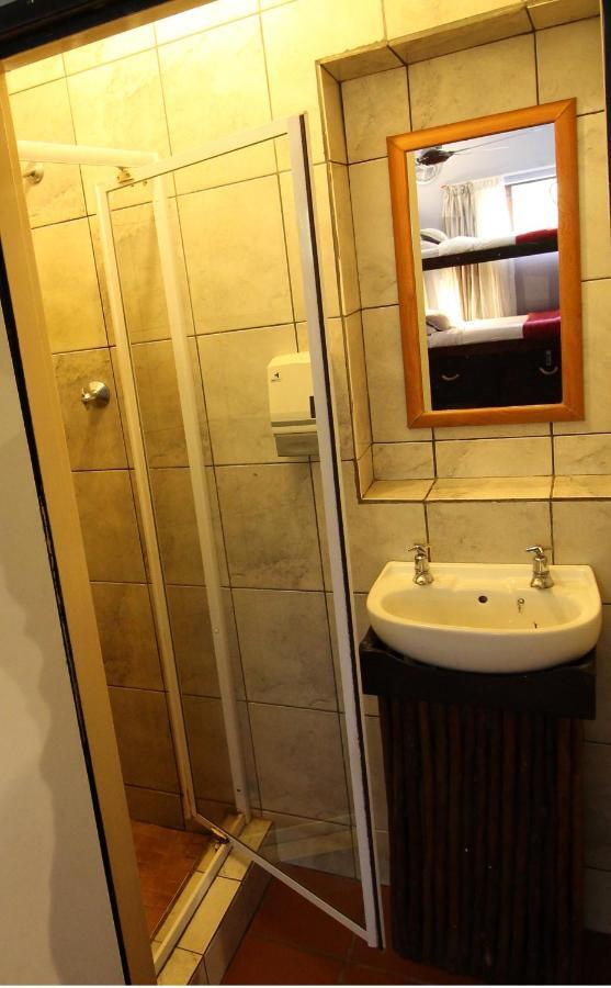 Mali Boutique Lodge & Tube 'N Axe Budget Accommodation Stormsrivier Luaran gambar